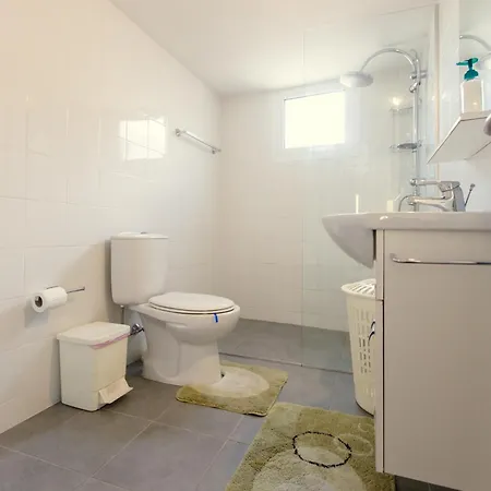 Spacious Ларнака