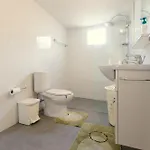 Spacious לרנקה