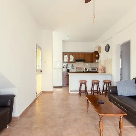 Διαμέρισμα Spacious *