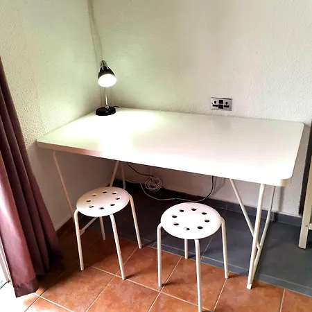 Spacious Apartment *