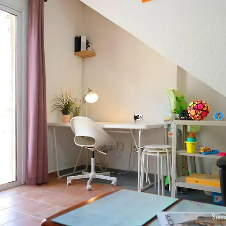 Spacious Apartment *