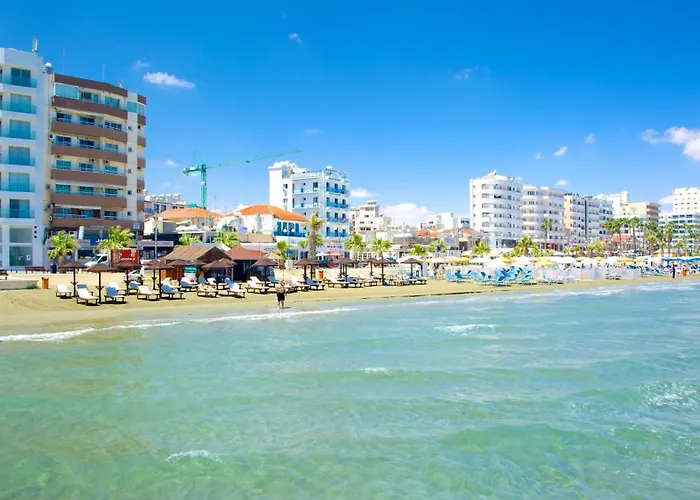 Spacious Appartement Larnaca